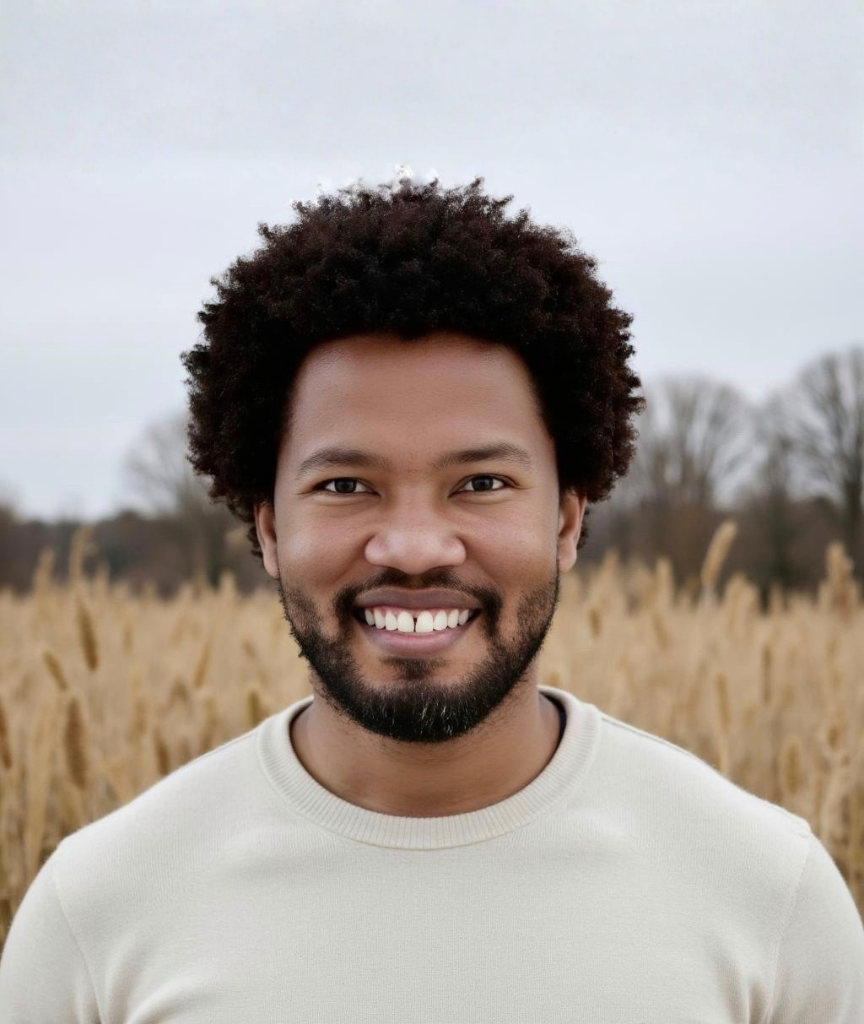 A picture of Mandlenkosi Vana, the writer of Sirvee's blogs.